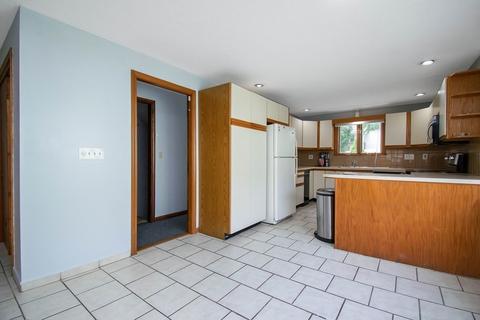 62 Bither St, Springfield, MA 01118 photo 6