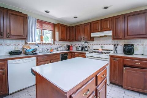62 Bither St, Springfield, MA 01118 photo 26