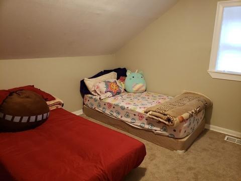 591 Union St, Springfield, MA 01109 photo 10