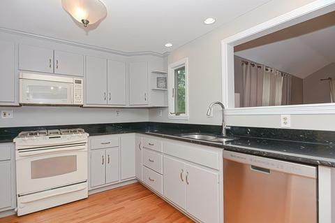 4 Forest St, Franklin, MA 02038 photo 9