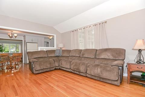 4 Forest St, Franklin, MA 02038 photo 18