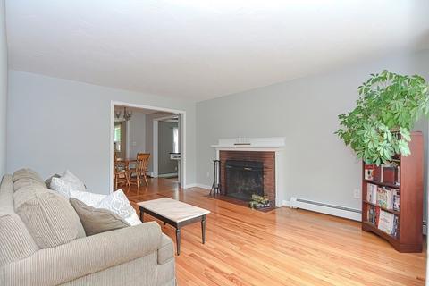 4 Forest St, Franklin, MA 02038 photo 6