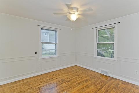 688 Parker St, Springfield, MA 01129 photo 10