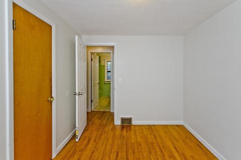 688 Parker St, Springfield, MA 01129 photo 23