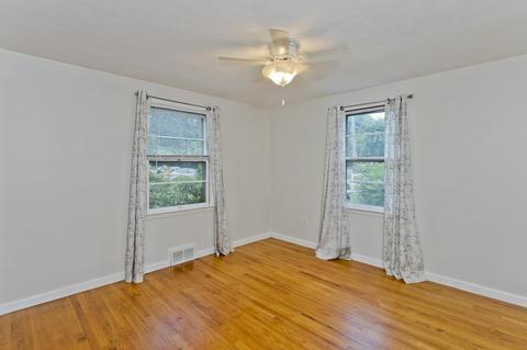 688 Parker St, Springfield, MA 01129 photo 15