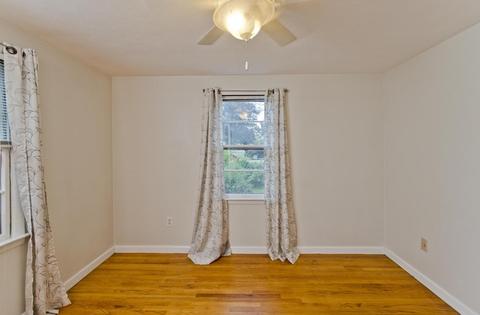 688 Parker St, Springfield, MA 01129 photo 17