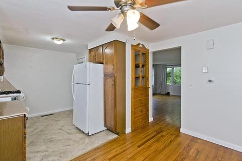 688 Parker St, Springfield, MA 01129 photo 24