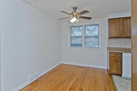 688 Parker St, Springfield, MA 01129 photo 29