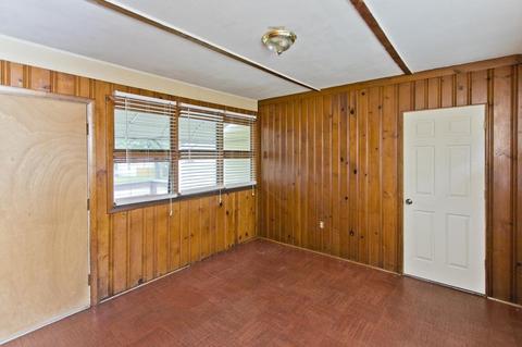 688 Parker St, Springfield, MA 01129 photo 35