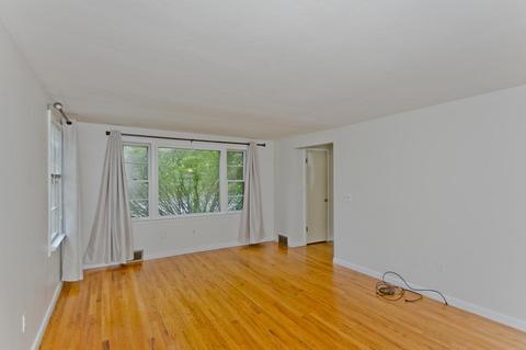 688 Parker St, Springfield, MA 01129 photo 7