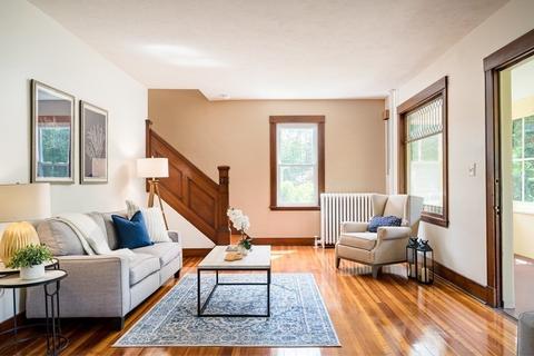 16 Henderson St, Needham, MA 02492 photo 4