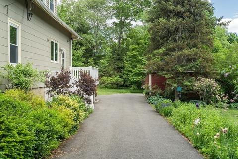 16 Henderson St, Needham, MA 02492 photo 25