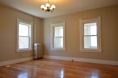4 Maxwell Ct, Worcester, MA 01607 photo 13