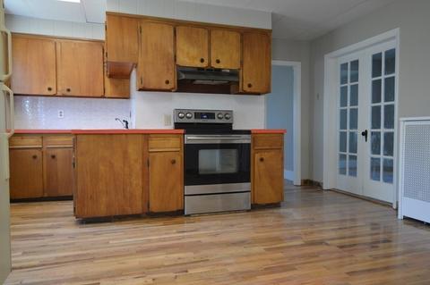 4 Maxwell Ct, Worcester, MA 01607 photo 9