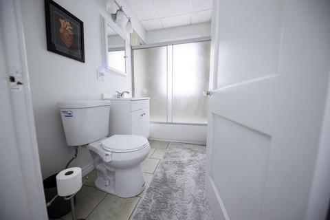 259 Cypress St, Fall River, MA 02720 photo 8