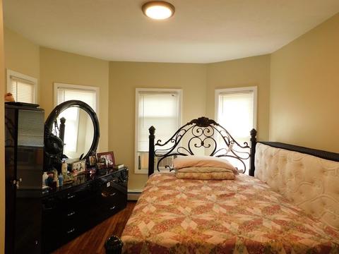 87 Euclid Ave, Springfield, MA 01108 photo 14