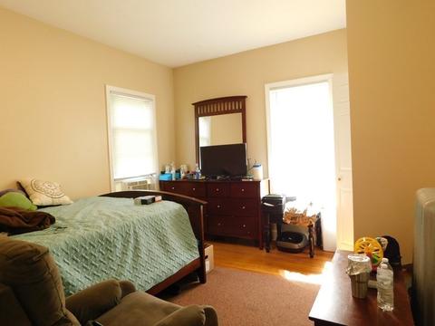 87 Euclid Ave, Springfield, MA 01108 photo 12