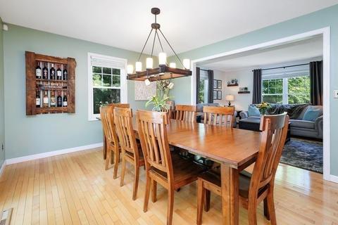 58 Emeline Ct, Springfield, MA 01128 photo 15