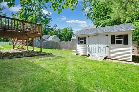 58 Emeline Ct, Springfield, MA 01128 photo 8