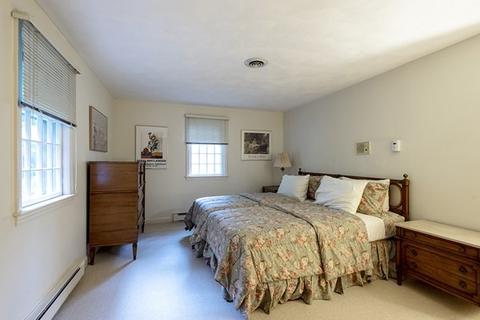 8 Cefalo Rd, Needham, MA 02494 photo 14
