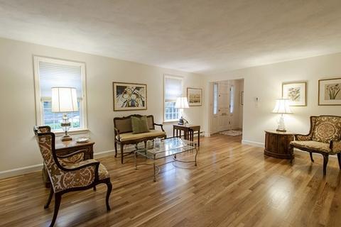 8 Cefalo Rd, Needham, MA 02494 photo 5