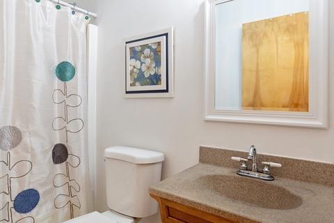 2 Pinehill Rd, Framingham, MA 01701 photo 32