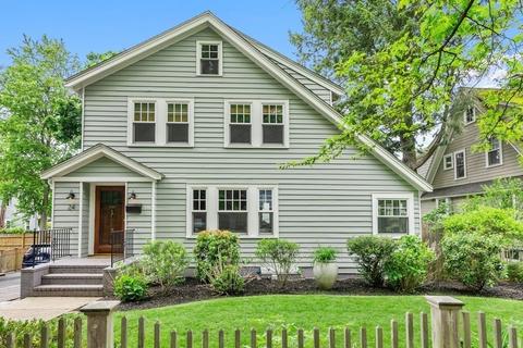 24 Daniel St, Newton, MA 02459 photo 2