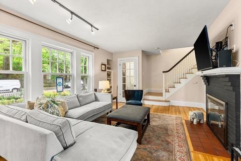 24 Daniel St, Newton, MA 02459 photo 5