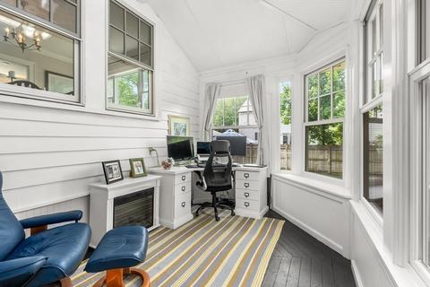 24 Daniel St, Newton, MA 02459 photo 18