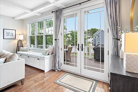 8 Planters Ln, Hingham, MA 02043 photo 11