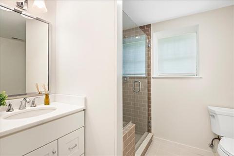 8 Planters Ln, Hingham, MA 02043 photo 35