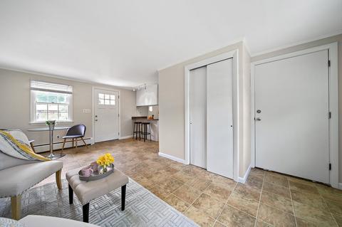 29 Curtis Rd, Canton, MA 02021 photo 6