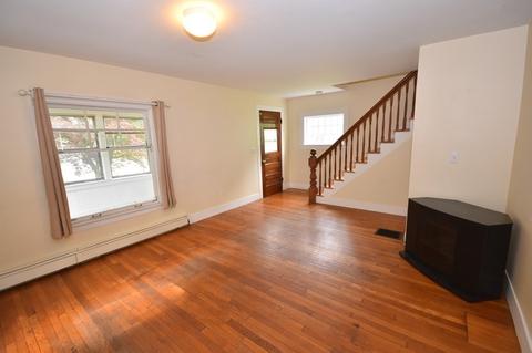 388 Pine St, Amherst, MA 01002 photo 8