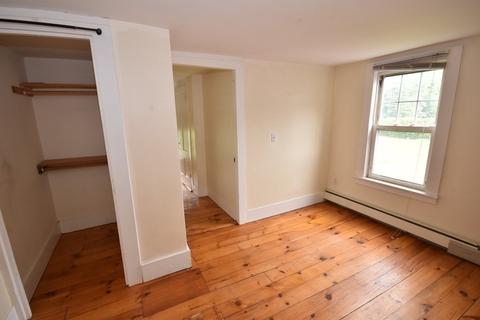 388 Pine St, Amherst, MA 01002 photo 25