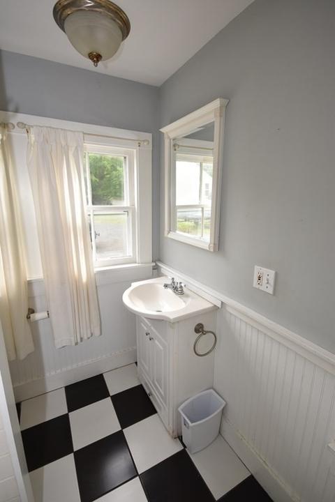 388 Pine St, Amherst, MA 01002 photo 18