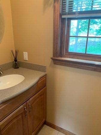 18 Dolly Dr, Worcester, MA 01604 photo 20