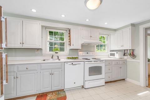 17 Pine Ridge Rd, Reading, MA 01867 photo 12