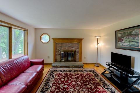 339 Brooks St, Worcester, MA 01606 photo 5
