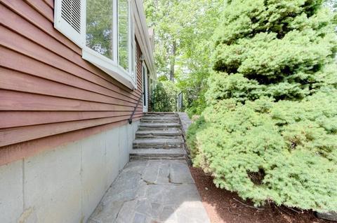 339 Brooks St, Worcester, MA 01606 photo 4