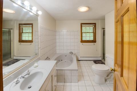 339 Brooks St, Worcester, MA 01606 photo 18