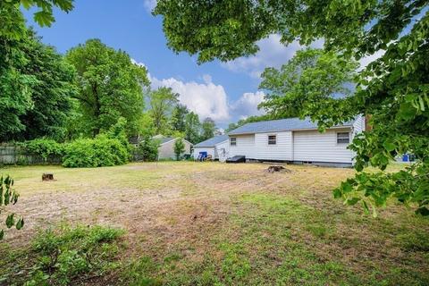 135 Lloyd Ave, Springfield, MA 01119 photo 8
