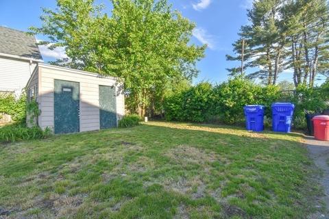 105 Lyons St, Springfield, MA 01151 photo 8