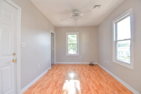105 Lyons St, Springfield, MA 01151 photo 26