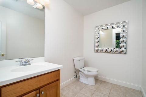29 Maple St #L, Canton, MA 02021 photo 14