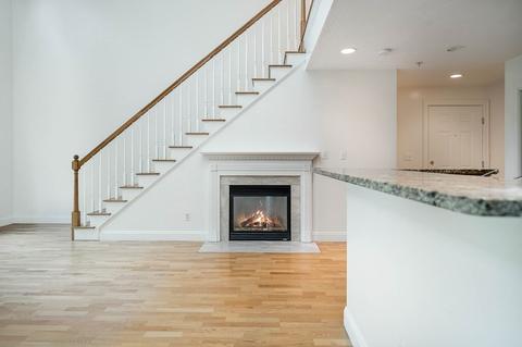 29 Maple St #L, Canton, MA 02021 photo 3
