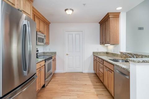 29 Maple St #L, Canton, MA 02021 photo 6