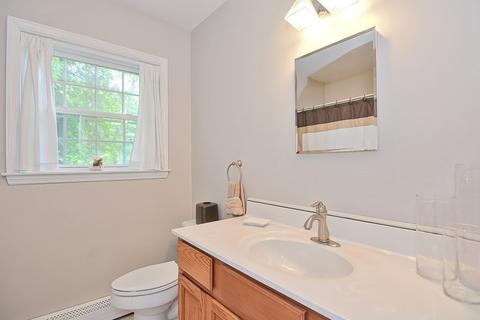 81 Uxbridge, Mendon, MA 01756 photo 15