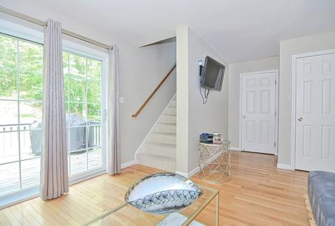 81 Uxbridge, Mendon, MA 01756 photo 14