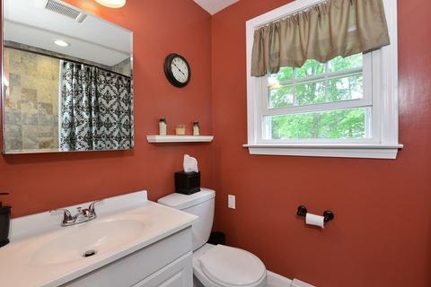 69 Walnut St, Upton, MA 01568 photo 19