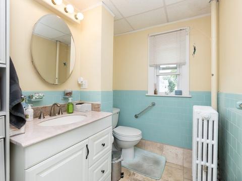 14 Smythe St, Brookline, MA 02445 photo 6